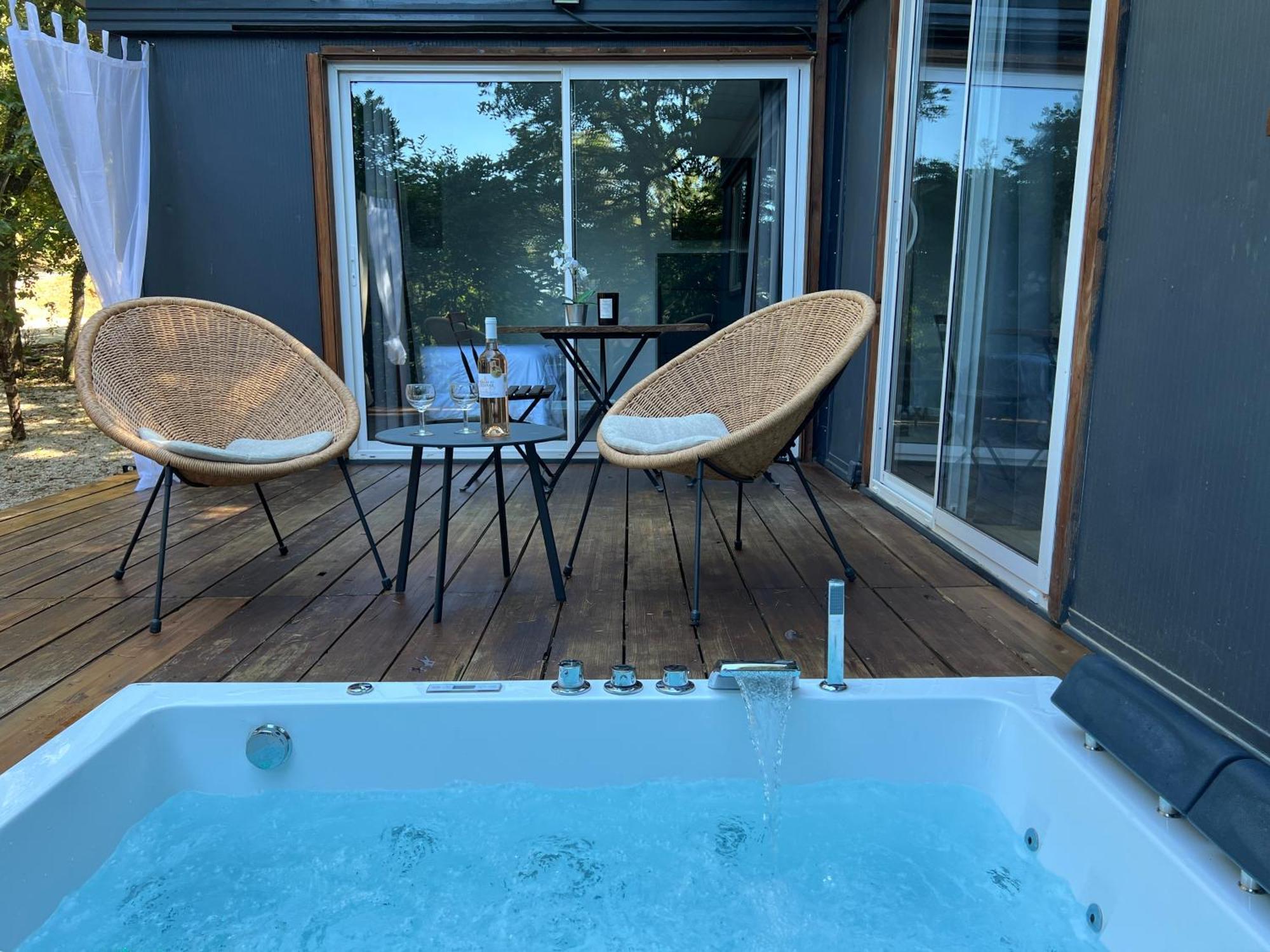 Superbe Cabane Jacuzzi Jardin Clim Wifi Parking Meyreuil Zewnętrze zdjęcie